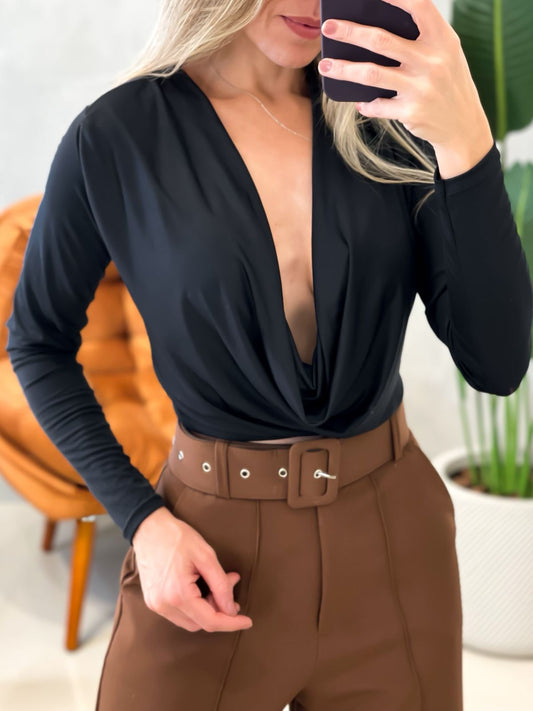 Cropped em Suplex Manga Longa com Gola Boba Sara Ref. 1548. FRETE GRÁTIS