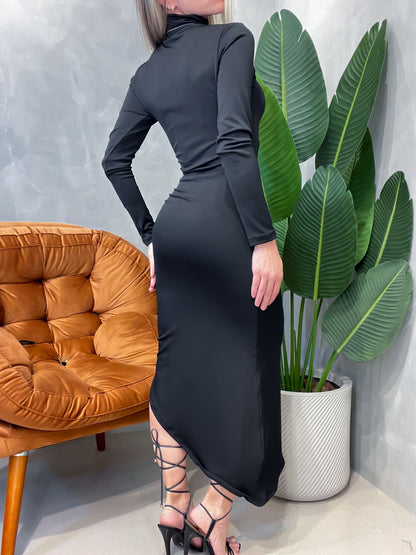 Vestido Midi em Suplex Manga Longa Plissado com Gola Tayssa Frete Grátis.