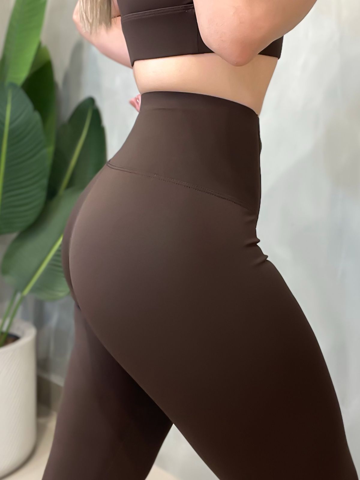 Calça Fitness em Poliamida Alta Compressão Taila Ref. 1570. FRETE GRÁTIS