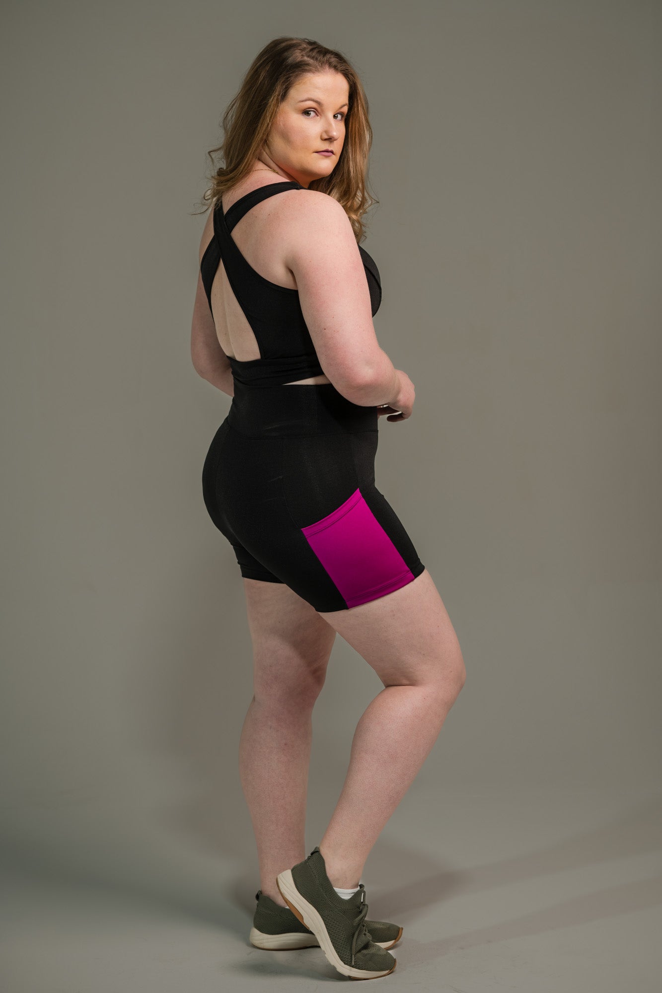 Top Feminina com Filete Colorido. FRETE GRÁTIS