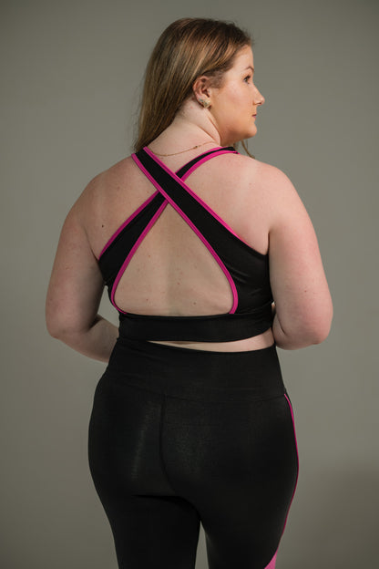 Top Feminina com Filete Colorido. FRETE GRÁTIS