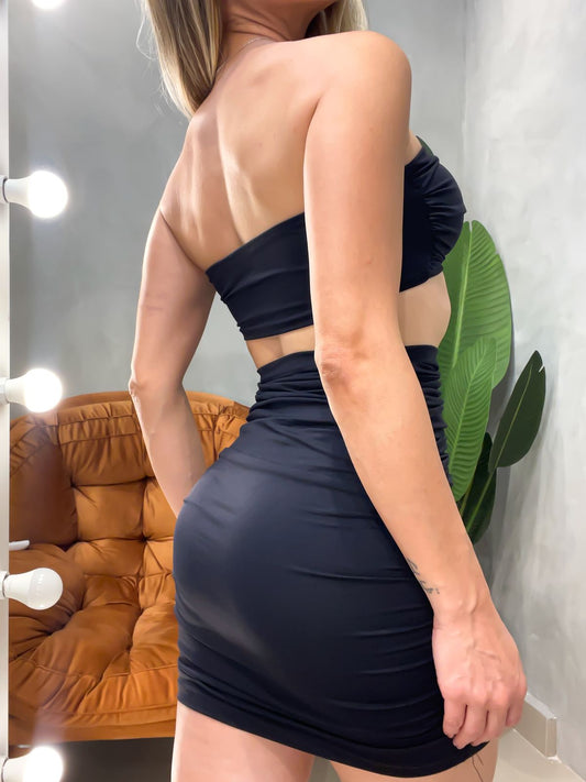 Conjunto em Poliamida Top sem Alça com Fivela e Saia Plissada Lorena Ref. 1835. FRETE GRÁTIS