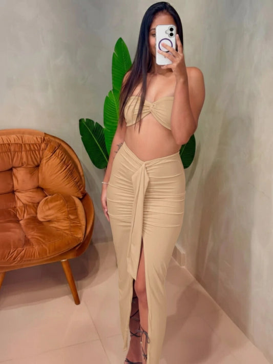 Body em Poliamida de Alça Cruzada Plissado com Fivela Camile Ref. 1837.